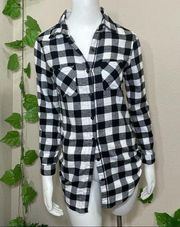 Buffalo Plaid White Black Flannel Top