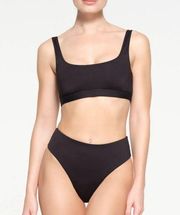 NWT  Recycled bikini top in Onyx