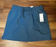 Blue athletic yoga skirt with shorts and pockets