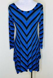 Ella Moss Dress MEDIUM Jersey Knit Chevron Long Sleeve Above Knee Blue Striped