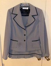 Tahari ASL Skirt Suit with ribbon accents - size 6