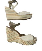 LC Lauren Conrad Pinstripe Canvas 5” Wedge High Heel Shoes Size 6