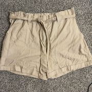 Nwot  linen blend tan belted khaki shorts size 3x