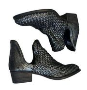 Very Volatile Malone Pewter Metallic Booties 6.5