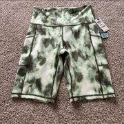 Women’s Size Small  Green Bike Shorts