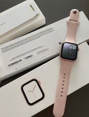 Apple Watch Series 4 40mm Gold Aluminum (GPS + CEL)