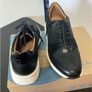 Clark’s collection un río running black shoes size 7.5