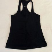 Black lulu tank!