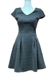 ALYA Fit and Flare Gray Dress Short Sleeve V Neck Dress Woman’s Size Small