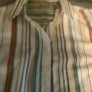 White stag size medium 8/10 sleeveless blouse ;collar ;five button closure