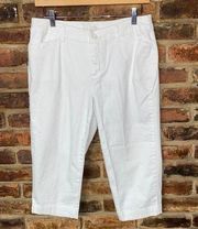 St. John's Bay White Flat Front Capri Cropped Pants Women's Size 8