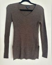 Adrienne Vittadini Womens Sweater Brown V-Neck 100%Extra Fine Merino Wool