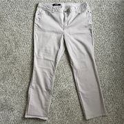 Simply Vera Vera Wang Grey Mid Rise Capri Casual Denim