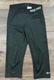 Nike pro leggings size S