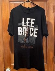 The concert tee Lee Brice concert tee shirt size 2XL.