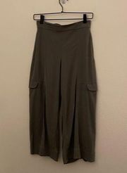 Lululemon Metropolis Maven High Rise Grey Sage Wide Leg Soft Trousers Size 4