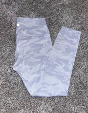 Wunder Under High-Rise Tight White Gray Camo Leggings