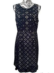 kensie Women's Graphic Geo Sleeveless Dress Black Lace With Cream Underlay Sz M.
