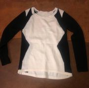 Sweater black and ivory medium