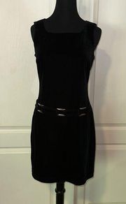 VINTAGE XOXO BLACK VELVET MINI DRESS BUILT IN BELT