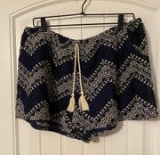 Shorts Pull On Elastic Shorts Size XL