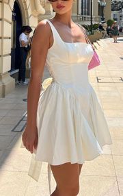 Commense White Flowy Dress