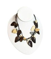 Cato fashions wooden leaf necklace NWT