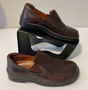 Footprints brown leather slipon loafers Sz 37