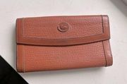 Classic Vintage brown pebbled leather Dooney and Bourke wallet with coin purse