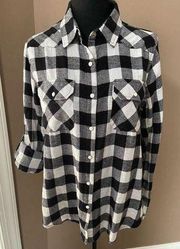 Passport Women’s Cotton Flannel in Black White