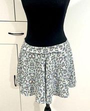 Women’s shorts/skirt size L‎