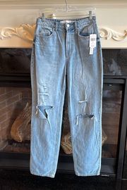 Straight Leg Destructed Jeans Size 9