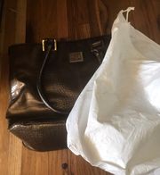 Ann Klein Large Travel/ Computer Bag   Includes Dust Bag. 7 Pockets!!! 