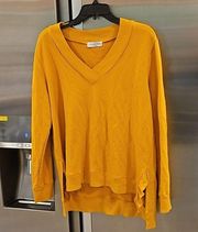 💕MICHAEL STARS💕 V-Neck Side Slit Ruffle Sweatshirt ~ Saffron Yellow Small