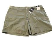 Lee Riders midrise Jean Shorts size 20M