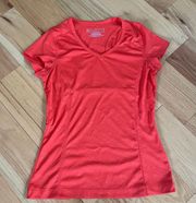 Athletic Short Sleeve T-shirt Size Small