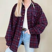 Vintage Plaid Flannel Button Front Shirt Jacket in Maroon