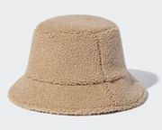 Uniqlo Faux-Shearling Bucket Hat in Beige