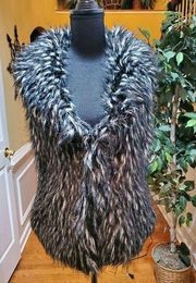 Grass Womens Sleeveless Faux Fur Vest Small