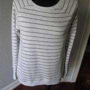 Danskin Sweatshirt - Size Medium