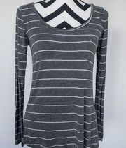 💖Love Charm Grey and White Stripped Shirt Sz Sm