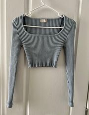 long sleeve crop top