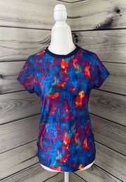 Colorful Patterned Short Sleeve Athletic Top