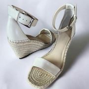 Vince Camuto Maddrina Ankle Strap Wedge Sandal in White Size 9