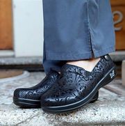 Black Leather Floral Paisley Embossed Keli Professional Slip On Loafers