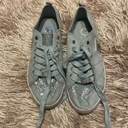 G By Guess Gray Low Top Fashion Sneakers Size 8.5