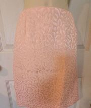 𝅺maggy London Pale pink embossed pencil skirt size 4