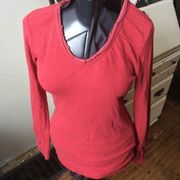 Evereve Braeve thermal style v-neck red shirt