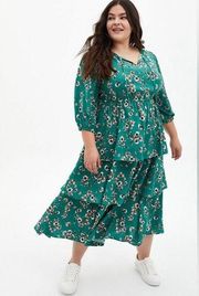 Torrid Women's Green Floral Tiered Maxi Long Dress Size 2