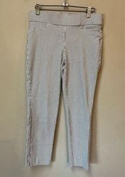 Anne Klein Women’s White Gray Pin Striped Cropped Capri Stretch Pants Size 6